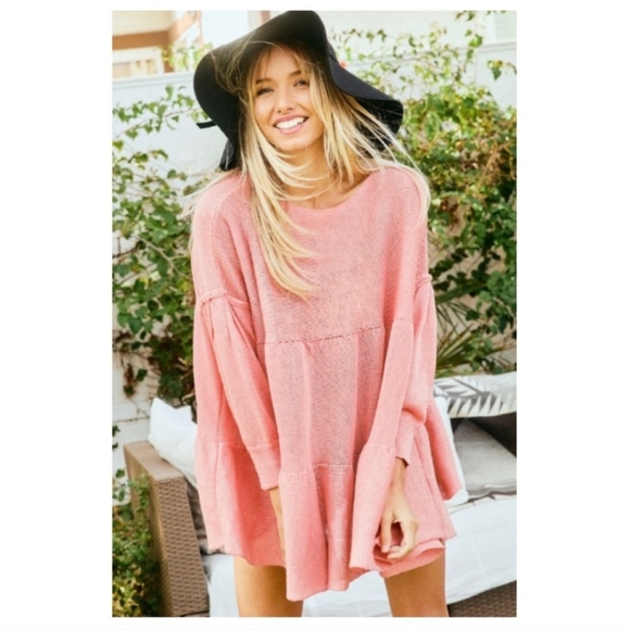 Tiered Tunic Top  Coral  Lightweight Sweater  Over Fit Comfy  Women's Small  NEW - Picture 2 of 8